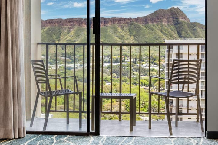 Hyatt Place Waikiki Beach