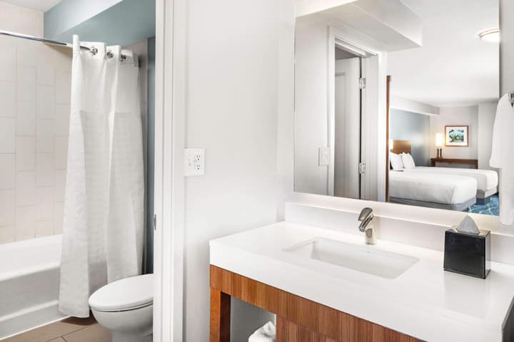 Hyatt Place Waikiki Beach