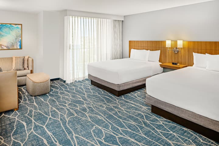 Hyatt Place Waikiki Beach