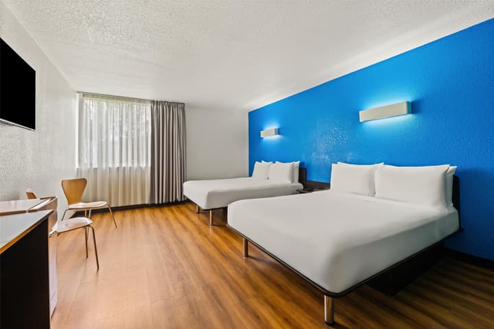 Signature Inn Miami