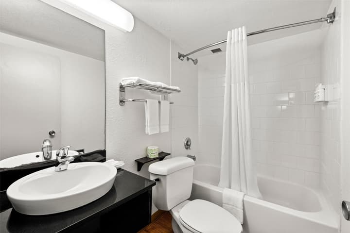 Signature Inn Miami