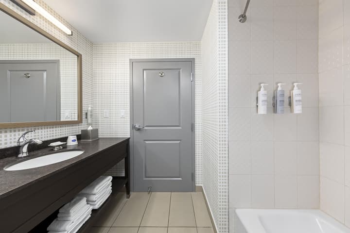 Hampton Inn by Hilton Halifax Downtown