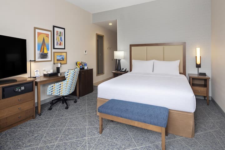 Hampton Inn by Hilton Halifax Downtown