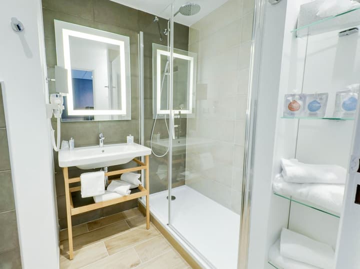 Golden Tulip Roissy Saint Witz