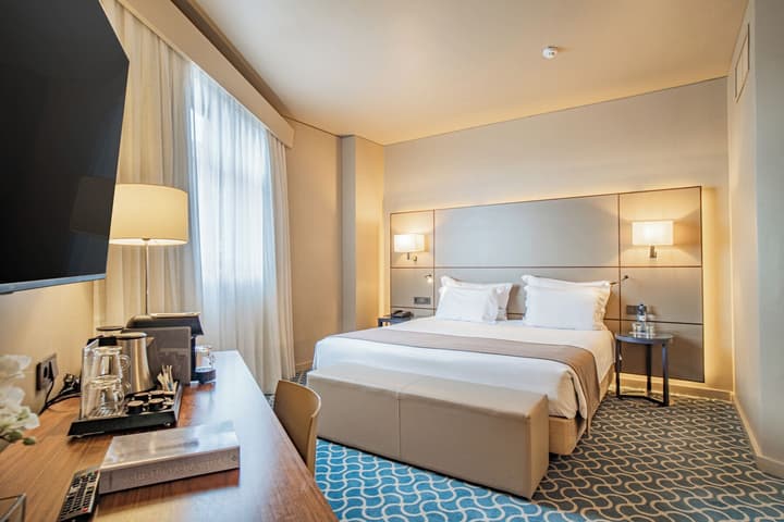 Hotel Dom Henrique Downtown