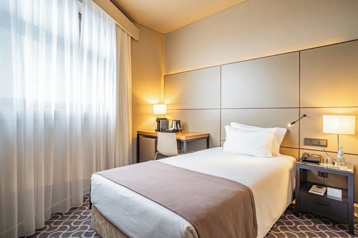 Hotel Dom Henrique Downtown
