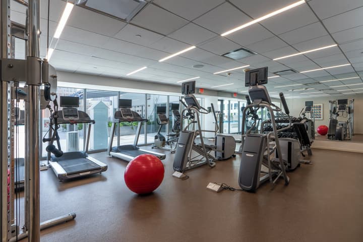 Holiday Inn New Orleans - Downtown Superdome by IHG