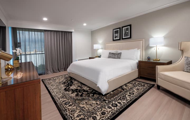 Holiday Inn New Orleans - Downtown Superdome by IHG
