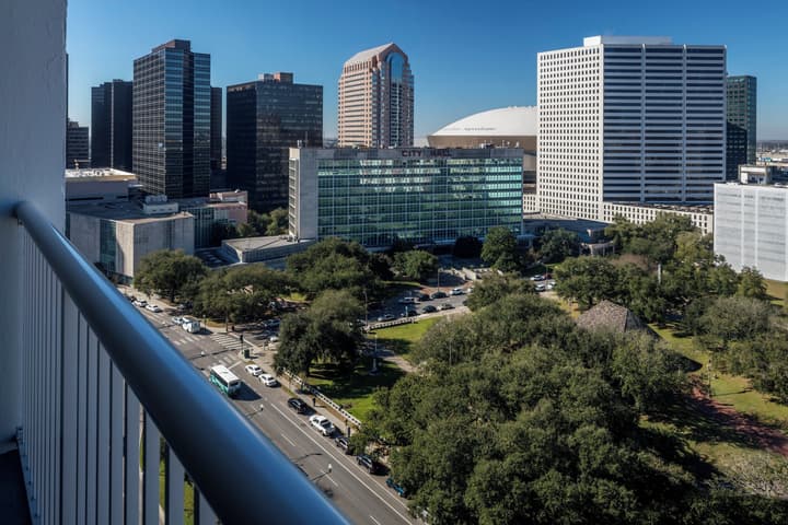 Holiday Inn New Orleans - Downtown Superdome by IHG
