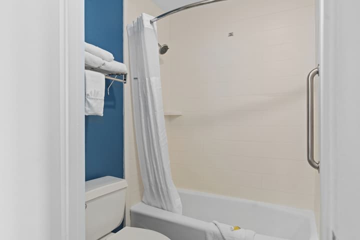 Baymont by Wyndham Orlando East