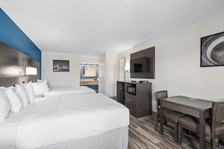 Baymont by Wyndham Orlando East