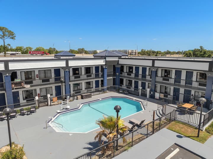 Baymont by Wyndham Orlando East