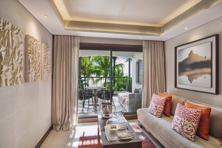 Royal Palm Beachcomber Luxury