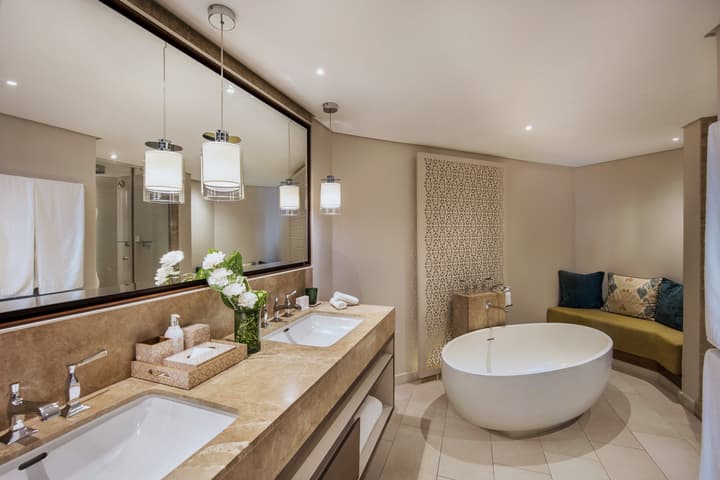 Royal Palm Beachcomber Luxury