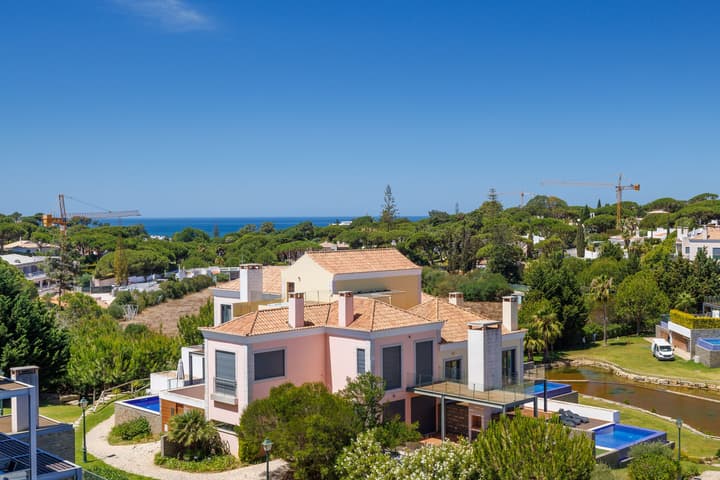Vale do Lobo Resort