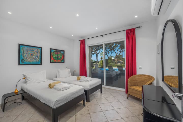 Vale do Lobo Resort