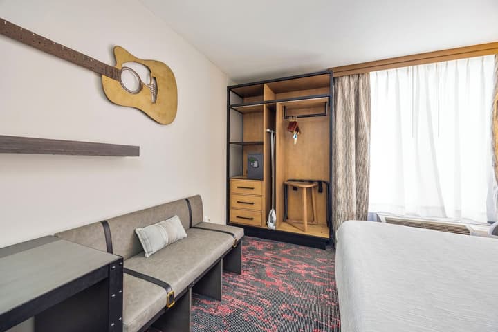 Best Western Downtown Plus Music Row