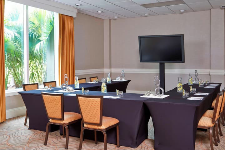 Renaissance Orlando Airport Hotel by Marriott