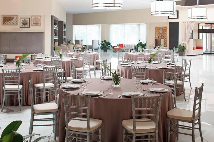 Renaissance Orlando Airport Hotel by Marriott