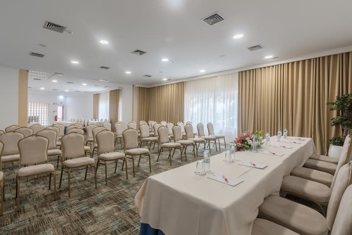 Luna Hotel Turismo