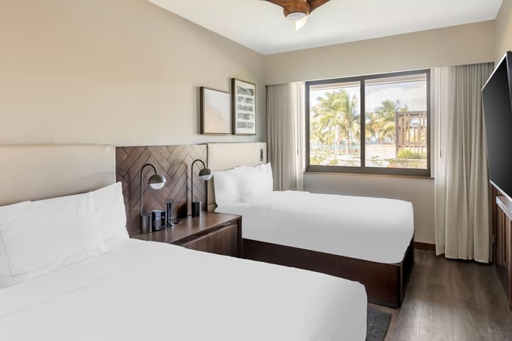 Hilton Grand Vacations Club Maui Bay Villas