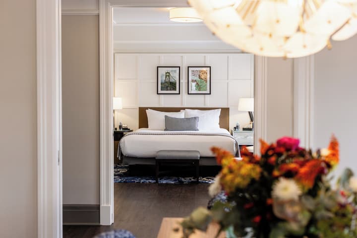 Heathman Hotel