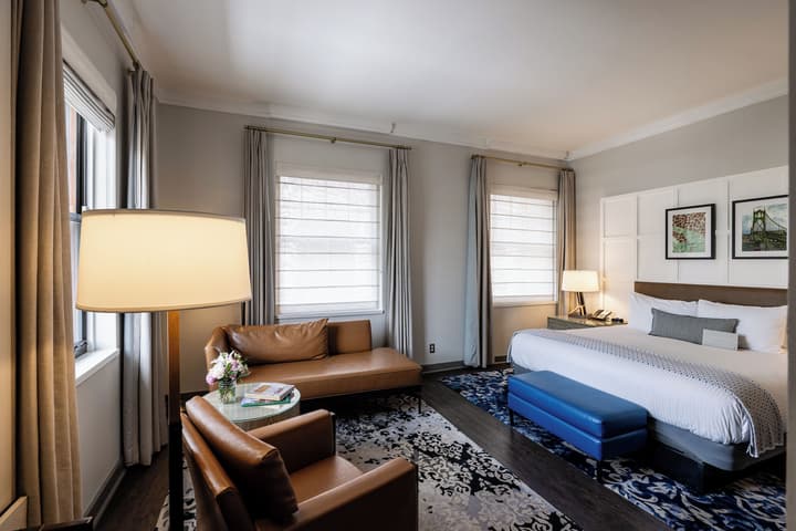 Heathman Hotel