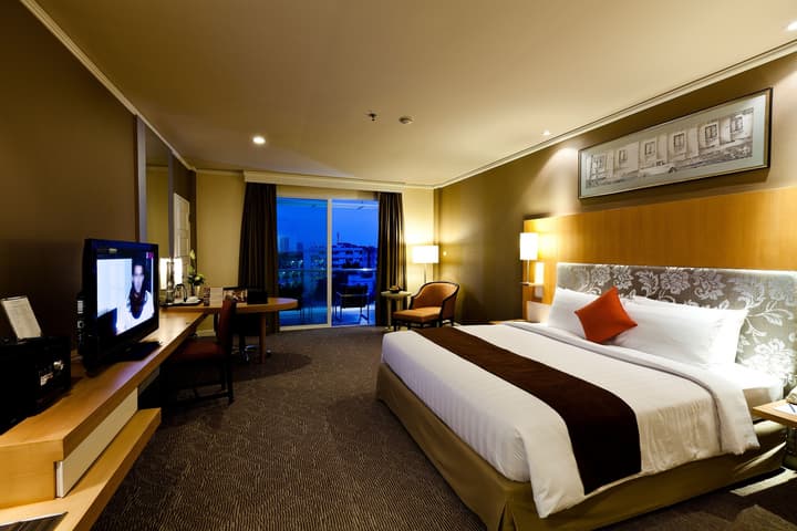 Royal Princess Larn Luang
