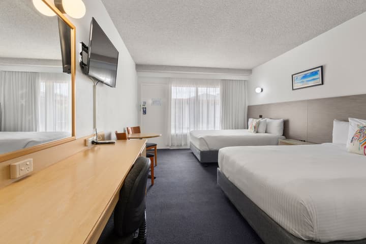Zebra Motel