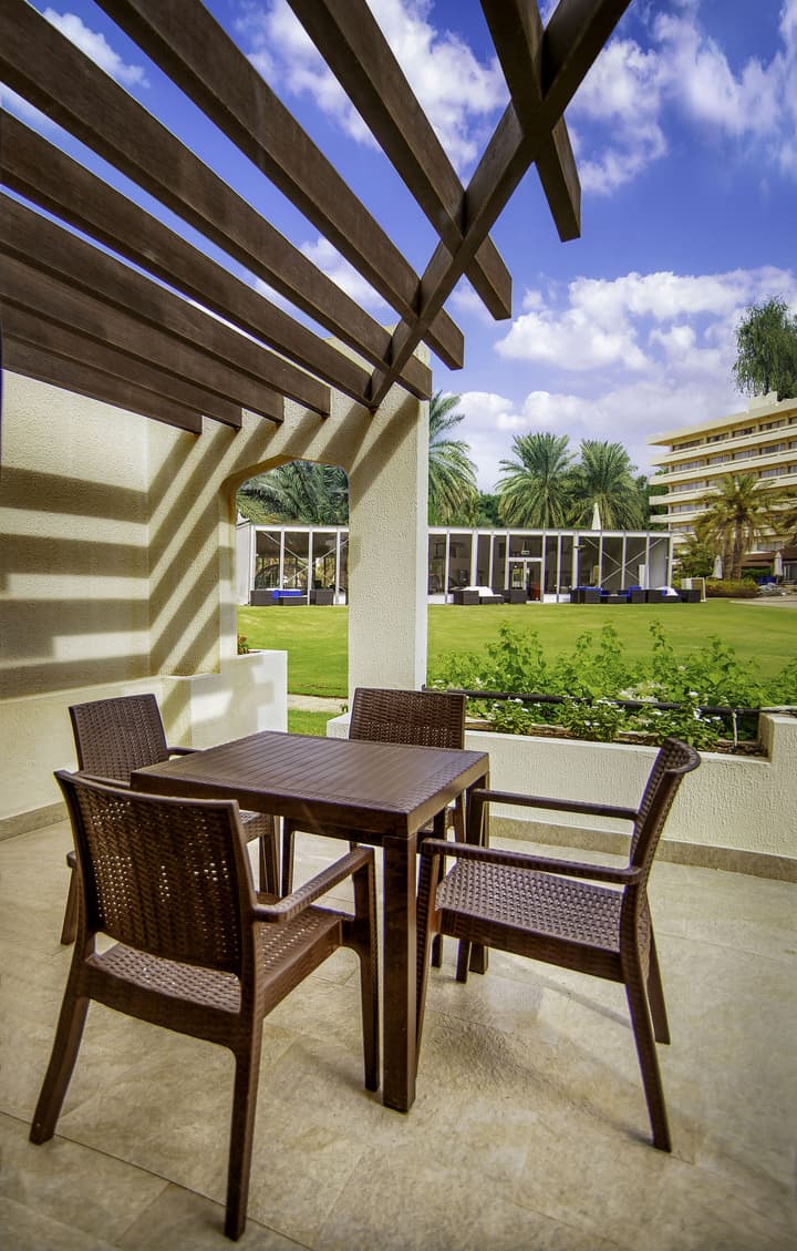 Radisson Blu Hotel & Resort, Al Ain