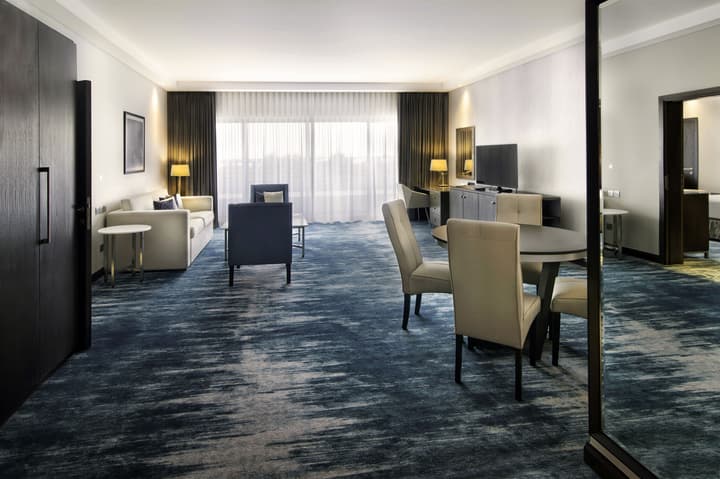 Radisson Blu Hotel & Resort, Al Ain