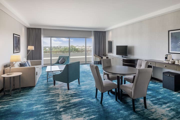 Radisson Blu Hotel & Resort, Al Ain