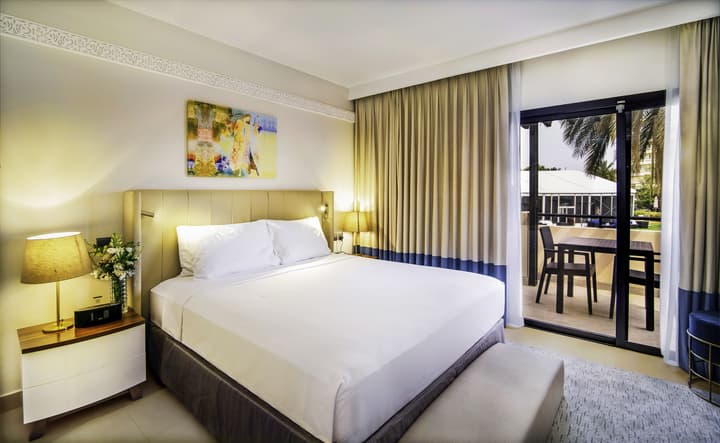Radisson Blu Hotel & Resort, Al Ain