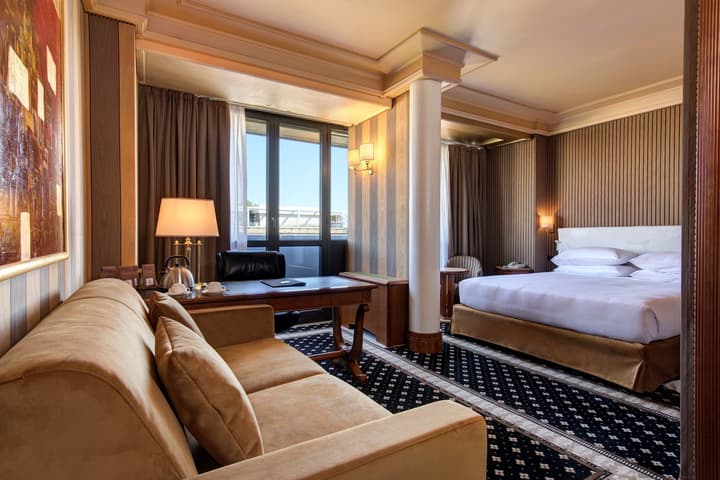 Hotel Capitol