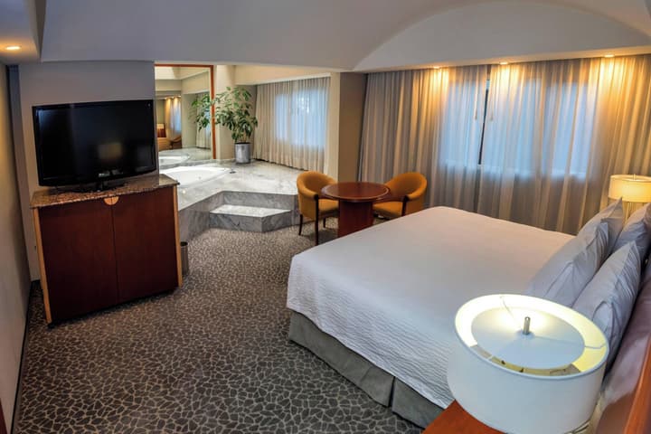 Courtyard by Marriott Mexico City Revolucion