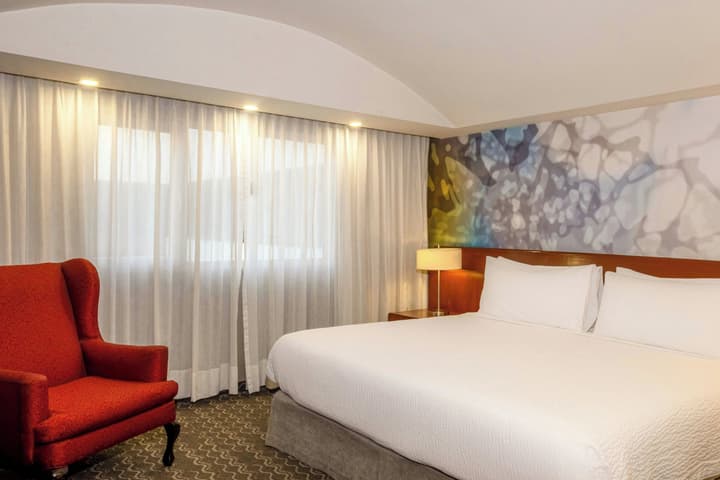 Courtyard by Marriott Mexico City Revolucion