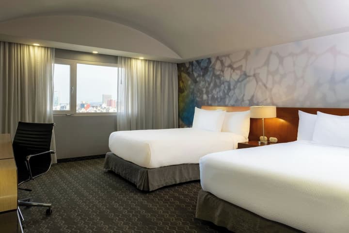 Courtyard by Marriott Mexico City Revolucion