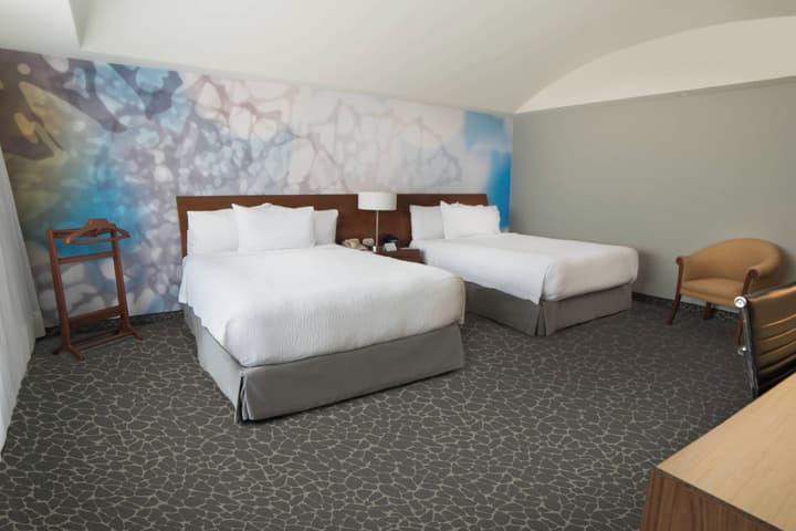 Courtyard by Marriott Mexico City Revolucion