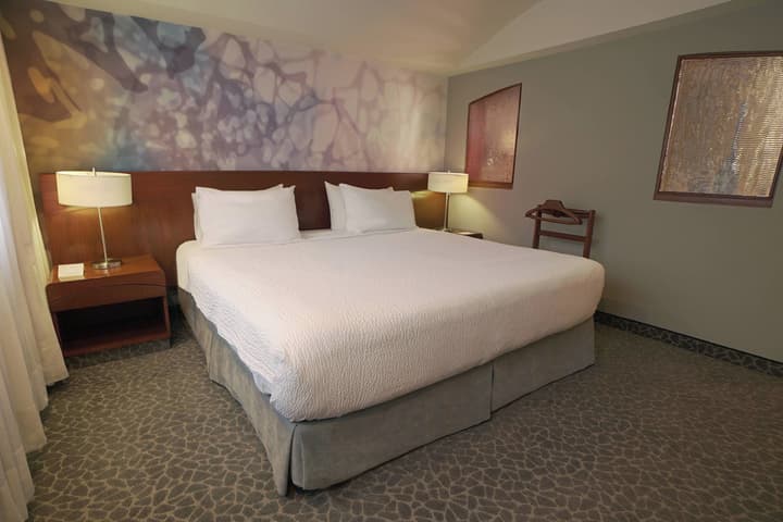 Courtyard by Marriott Mexico City Revolucion