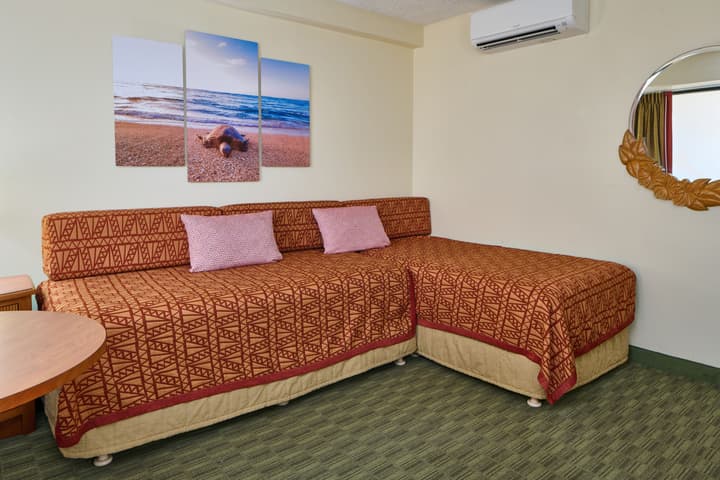 Waikiki Malia