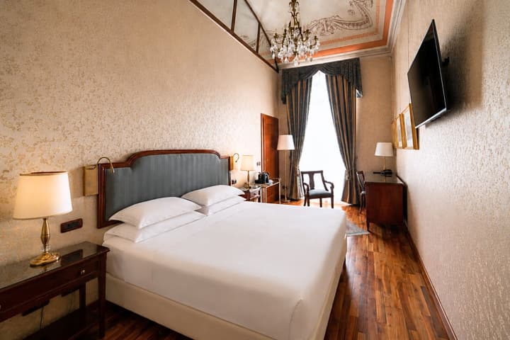 Phi Hotel Principe