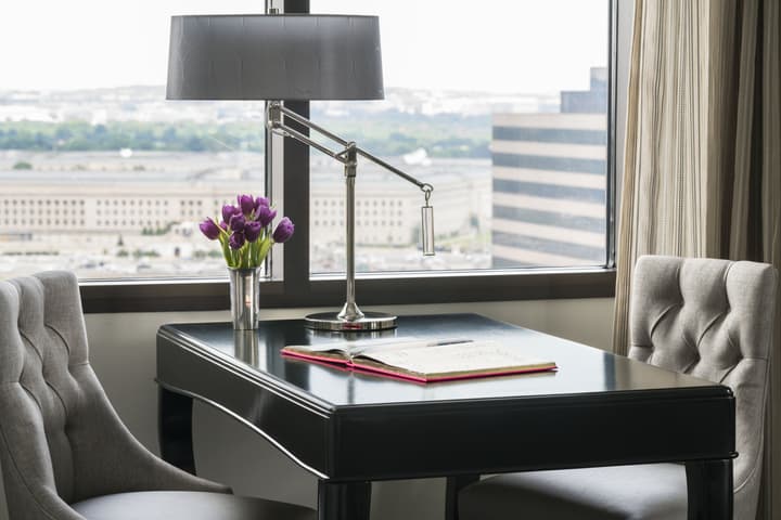The Ritz-Carlton, Pentagon City
