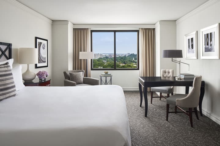 The Ritz-Carlton, Pentagon City
