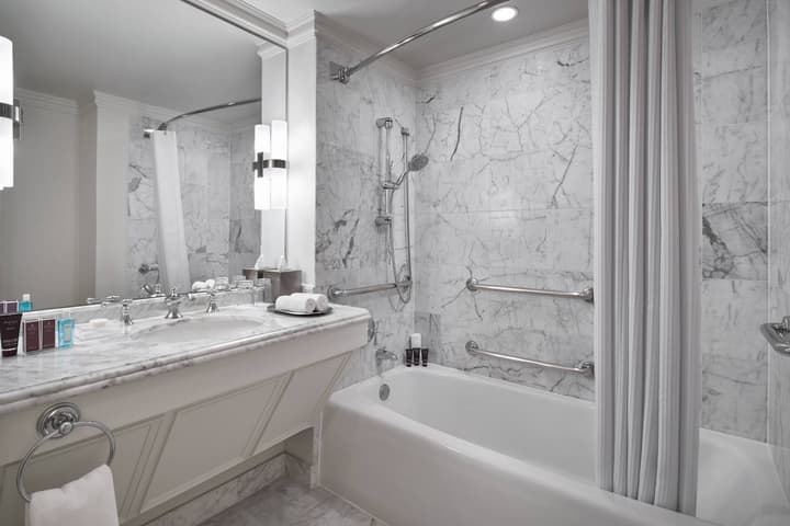 The Ritz-Carlton, Pentagon City