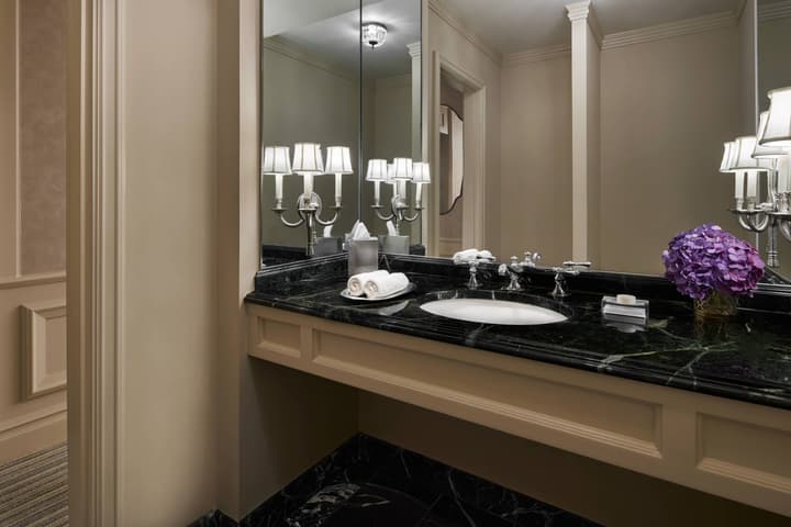 The Ritz-Carlton, Pentagon City
