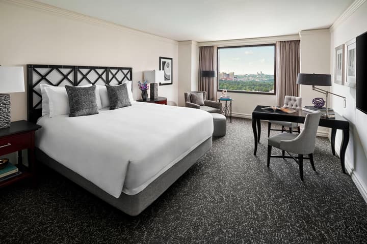 The Ritz-Carlton, Pentagon City