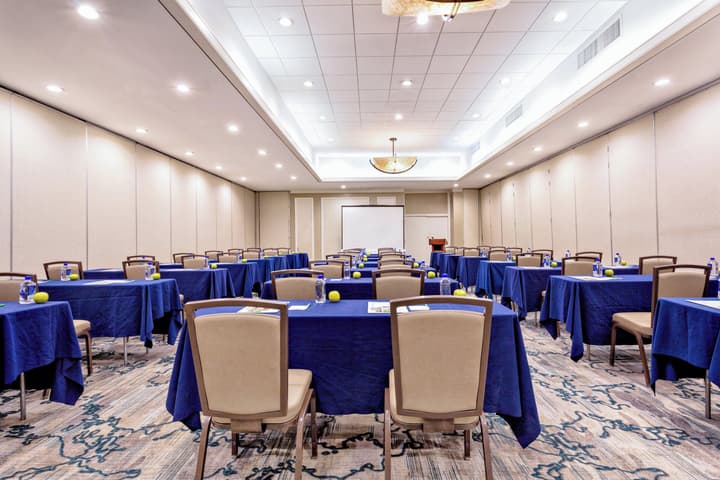 Holiday Inn Miami West - Airport Area by IHG