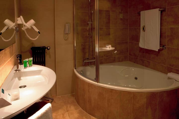 AC Hotel Carlton Madrid by Marriott