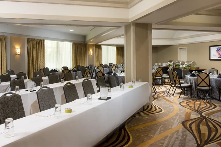 DoubleTree by Hilton Hotel Lafayette
