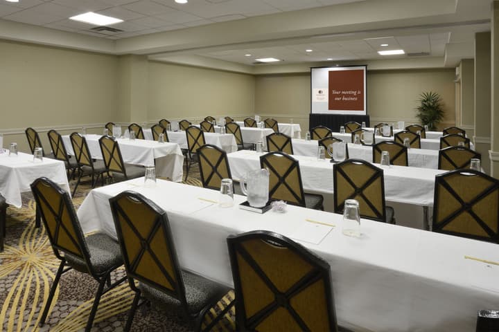 DoubleTree by Hilton Hotel Lafayette